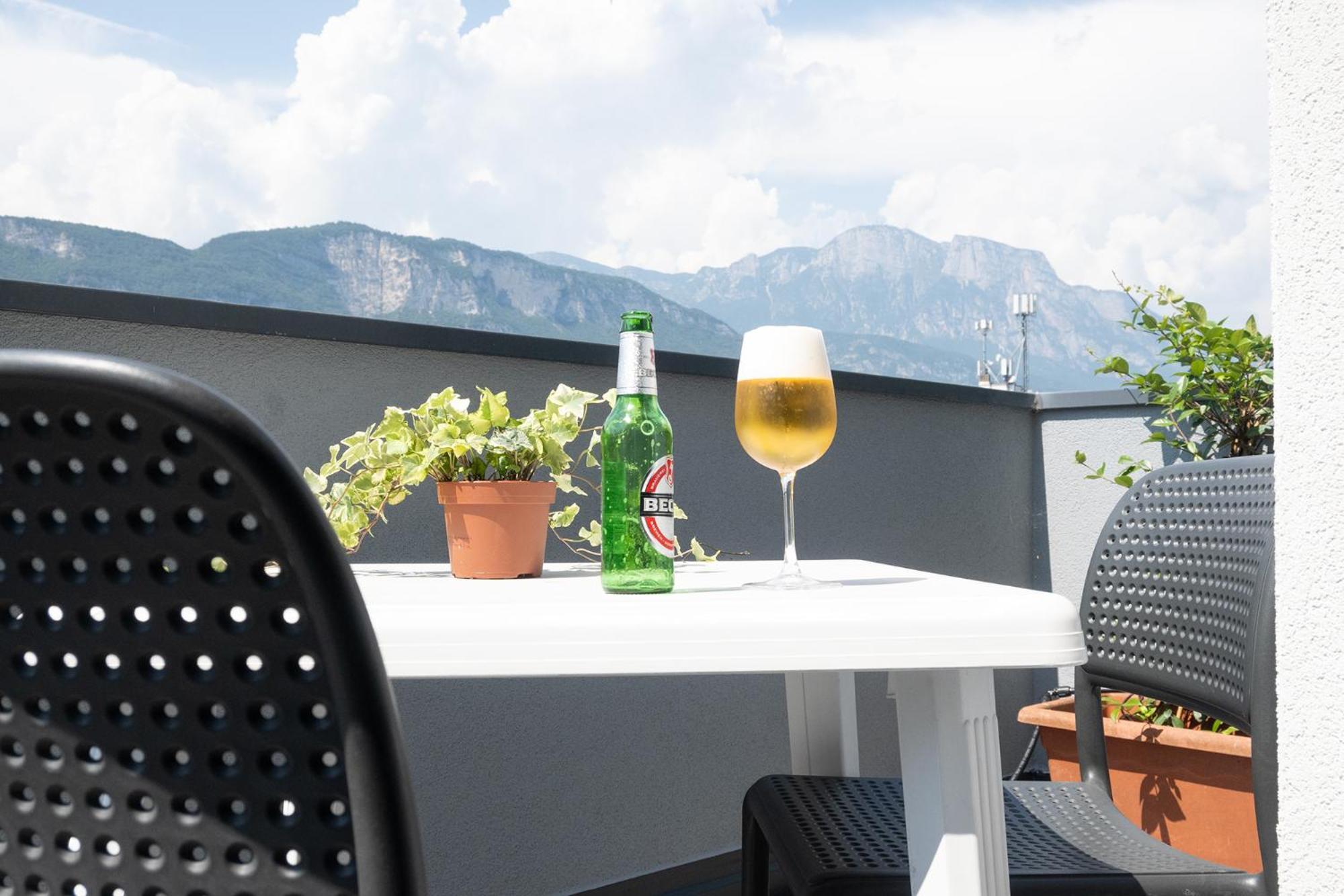 Civetta Blu, Blue Owl Apartments Trento Exteriör bild